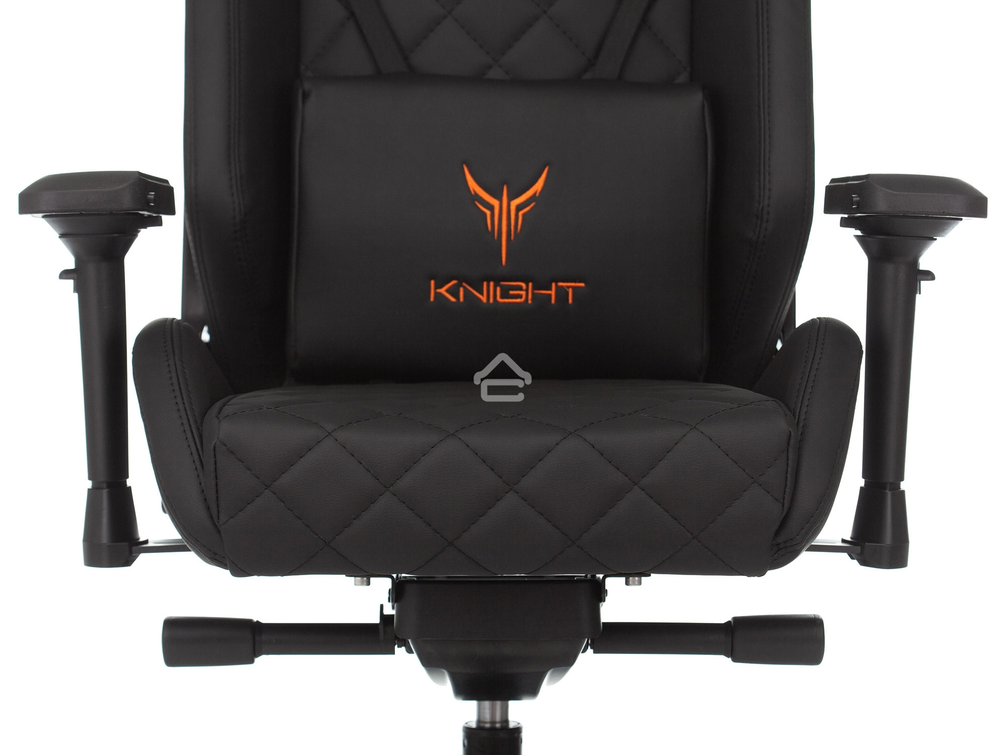 Кресло игровое Knight TITAN черный ромбик эко.кожа с подголов. крестовина металл