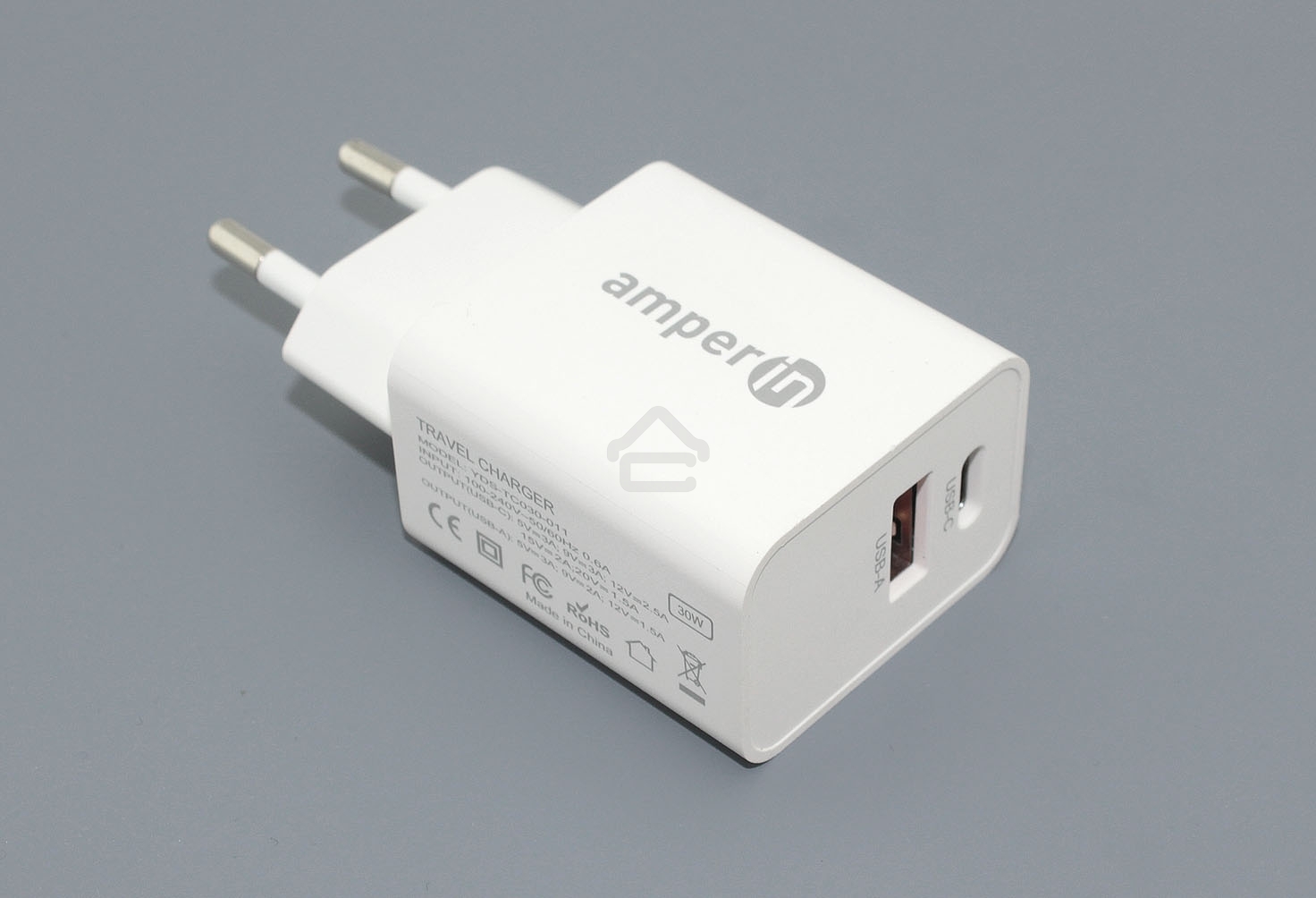 Блок питания (сетевой адаптер) Amperin USB-A, USB-C (YDS-TC030-011) 30W, белый