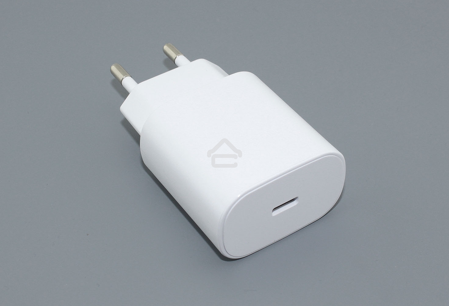 Блок питания (сетевой адаптер) Amperin USB-C (YDS-TC025-001) 25W, белый