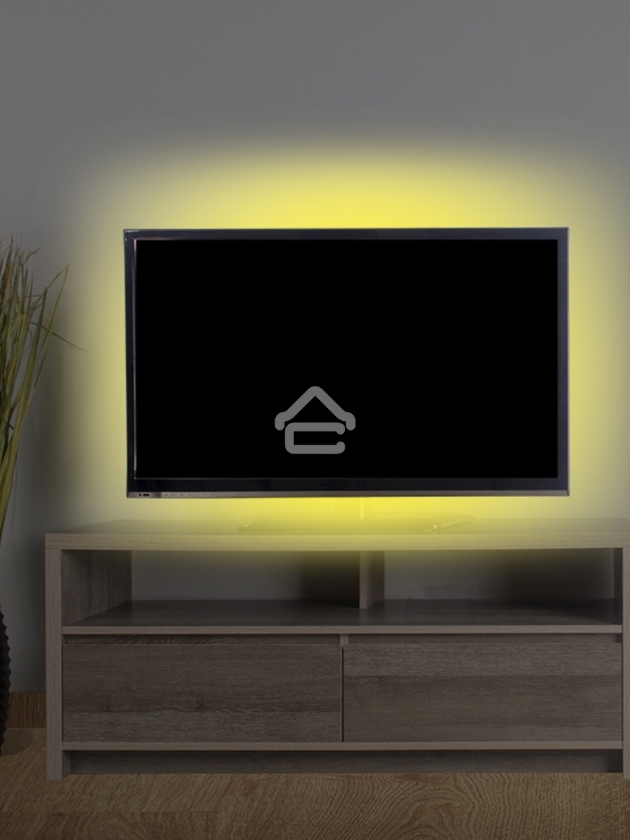 Лента LED с USB коннектором 5 В, 8 мм, IP65, SMD 2835, 60 LED/m, цвет свечения желтый