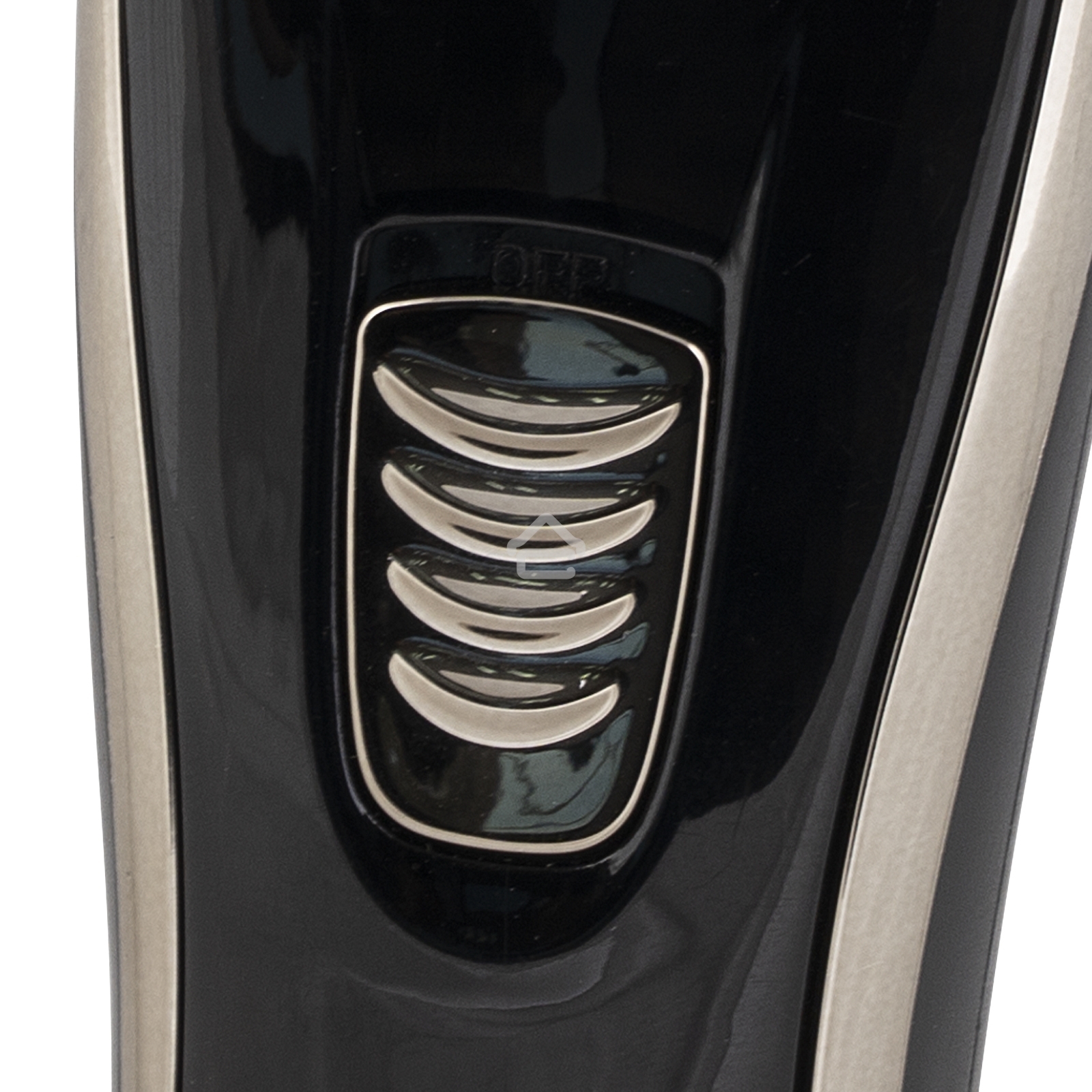 Набор для стрижки Galaxy Line GL 4165, черный, 3 Вт, время непрерывной работы до 1,5 ч, время зарядки около 2 часов, аккум. Li-Ion 3,7 В, емкость аккум. 600 мА*ч, лезвия из нержав. стали, ширина лезвия 40 мм, 2 насадки-расчески (3 и 6 мм, 9 и 12 мм), USB 