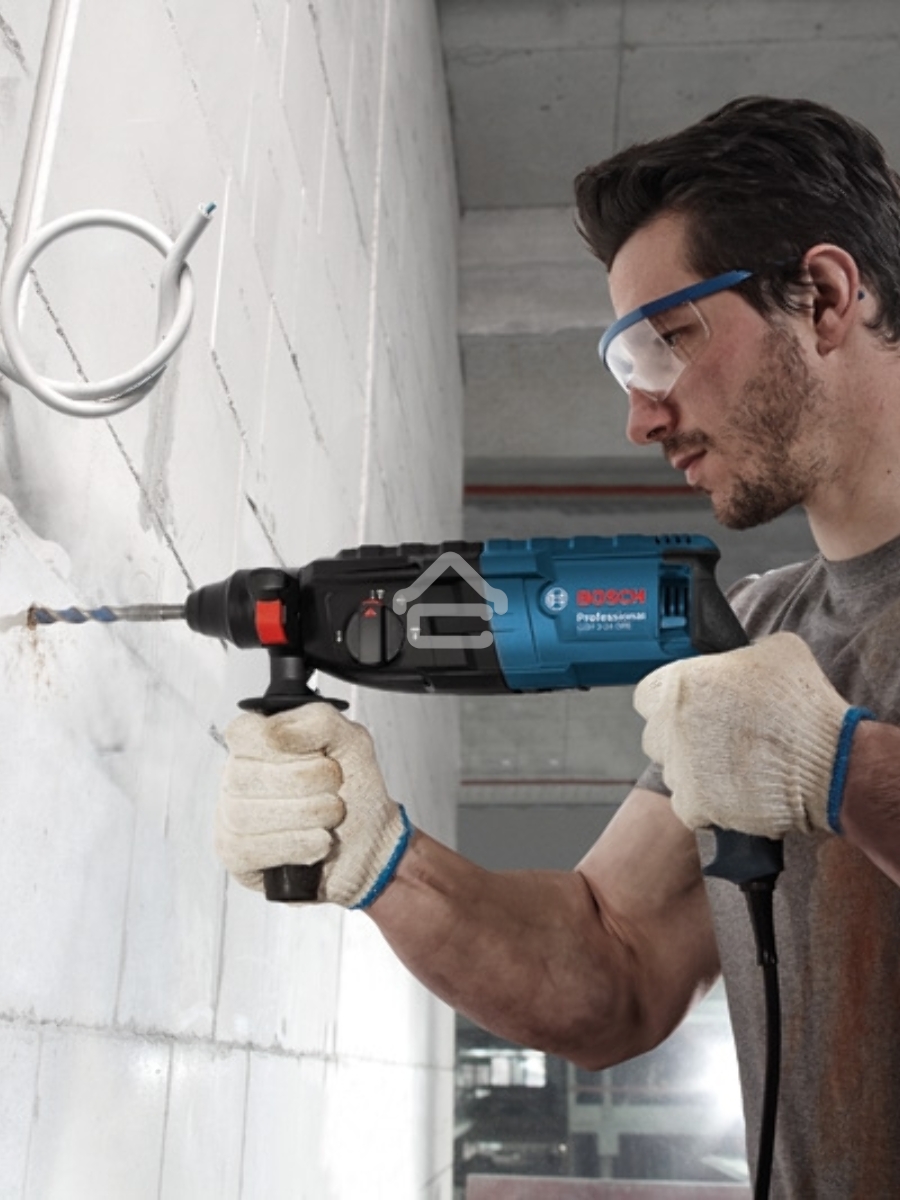 Перфоратор Bosch GBH 2-24 DRE патрон:SDS-plus уд.:2.7Дж 790Вт (кейс в комплекте)