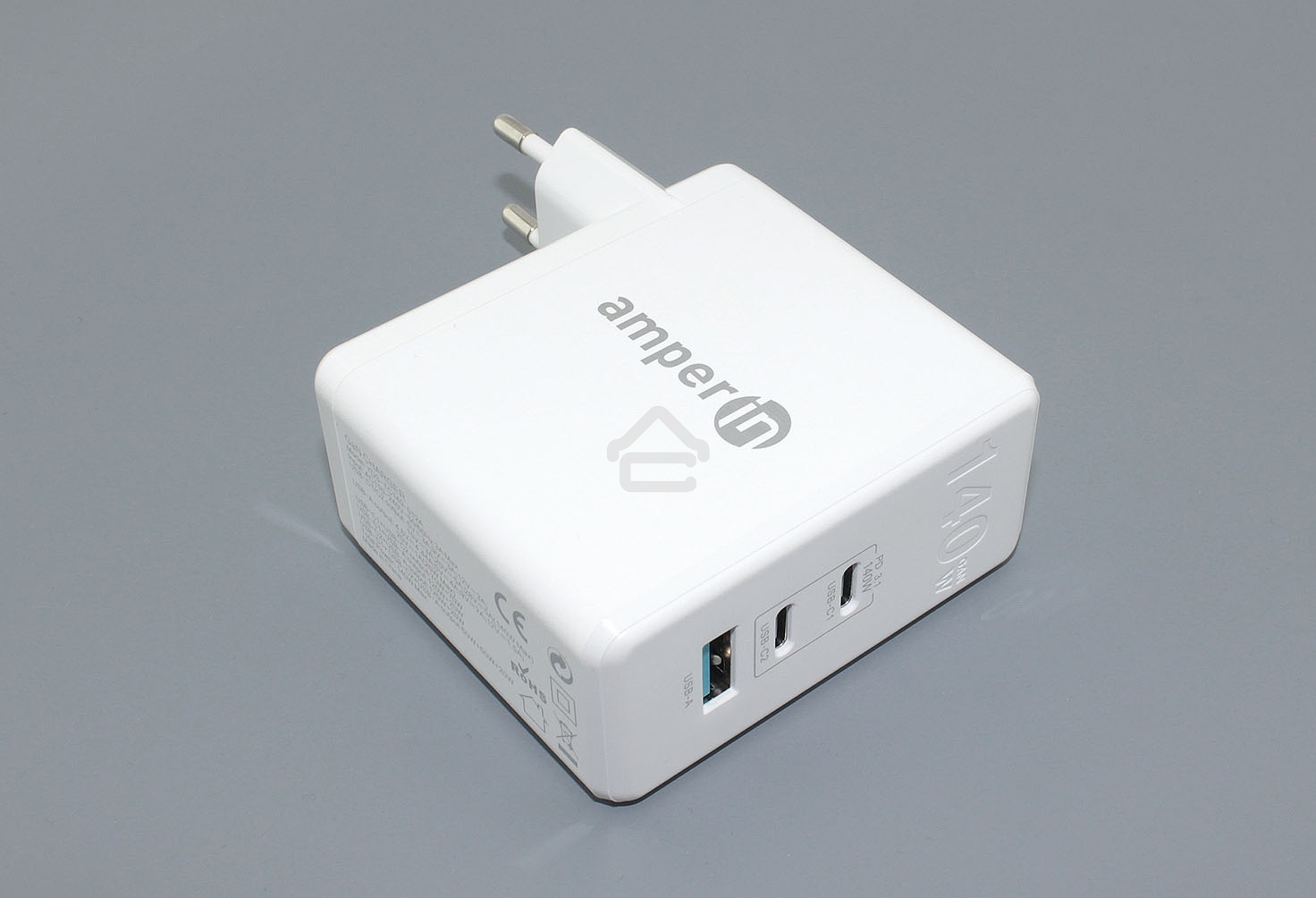 Блок питания (сетевой адаптер) Amperin GaN charger (YDS-TC140-012A) 140W, белый