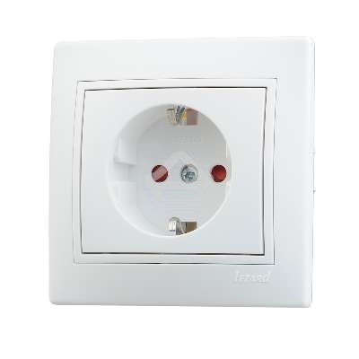 Розетка 1-м СП Мира защ. шторки с заземл. белый/белый Lezard 701-0202-124