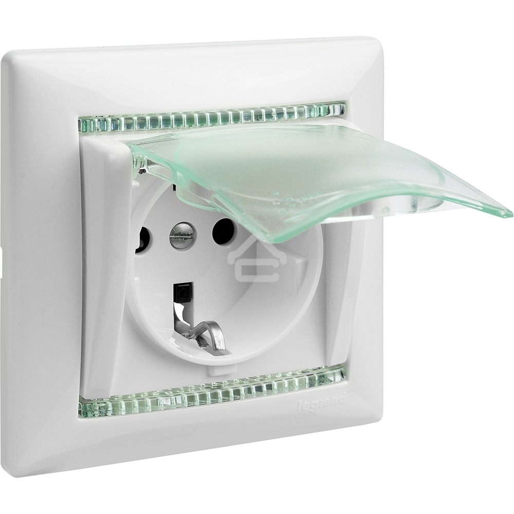 Электроустановочные изделия Legrand Legrand 774220 Розетка Valena влагозащищенная IP44 с заземлением с крышкой и защитными шторками (белая)