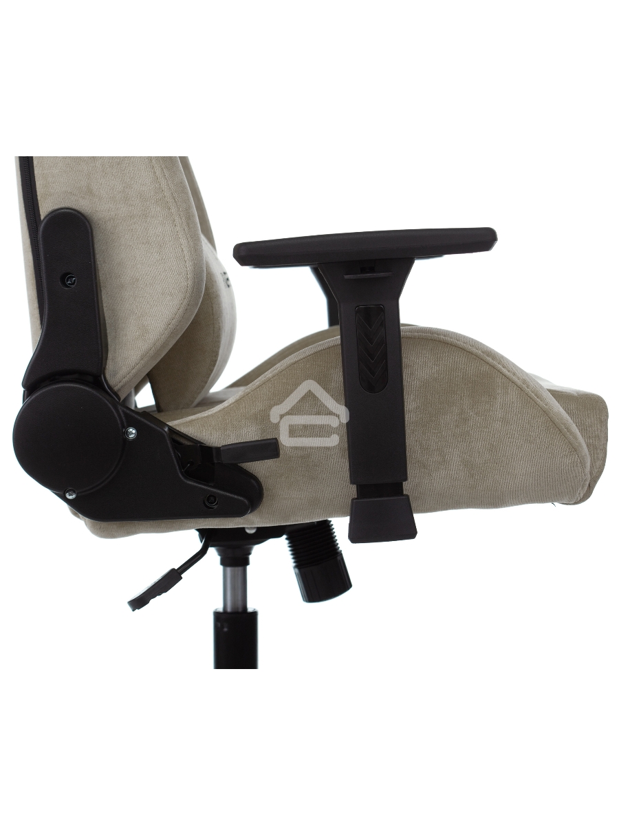 Кресло игровое Knight N1 Fabric бежевый Light-21, с подголов. крестовина металл