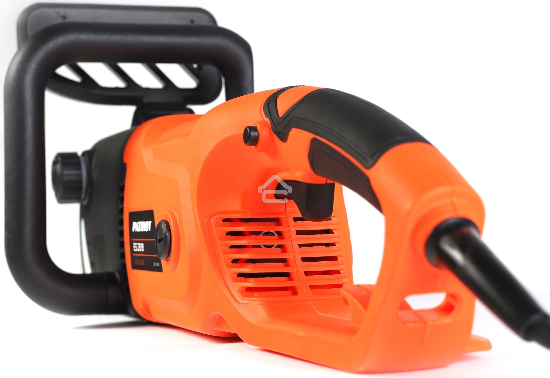 Пила цепная электрическая Patriot ES 2618, 2.5кВт,18' шина, продольный двигатель, плавный пуск, бесключевая натяжка цепи