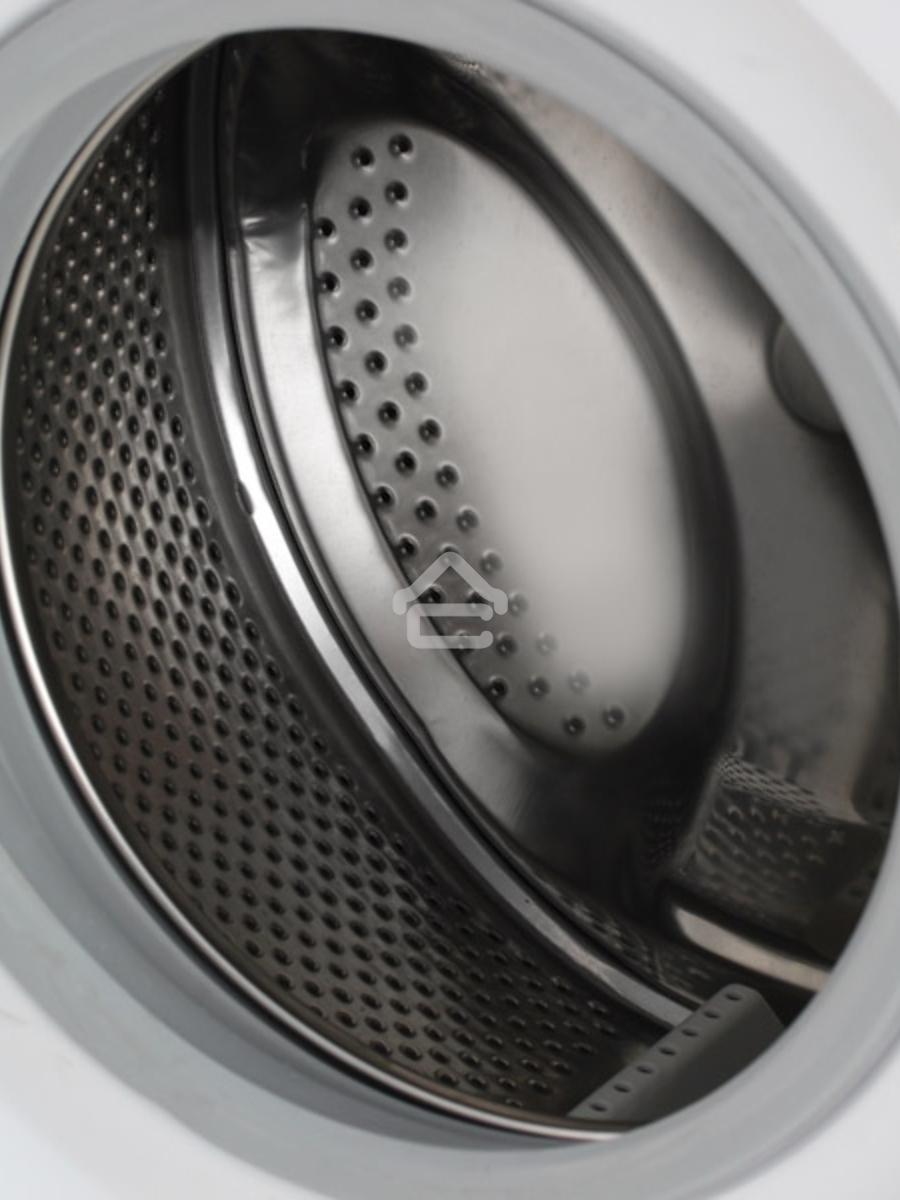 Стиральная машина Indesit IWSC 6105 белый, загрузка фронтальная 6 кг, 1000 об/мин., класс: А