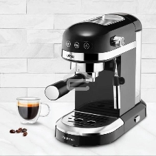 Кофеварка рожковая Ufesa PALERMO BLACK черный, исп. кофе - молотый, 1.5 л, 1350 Вт, 20 бар