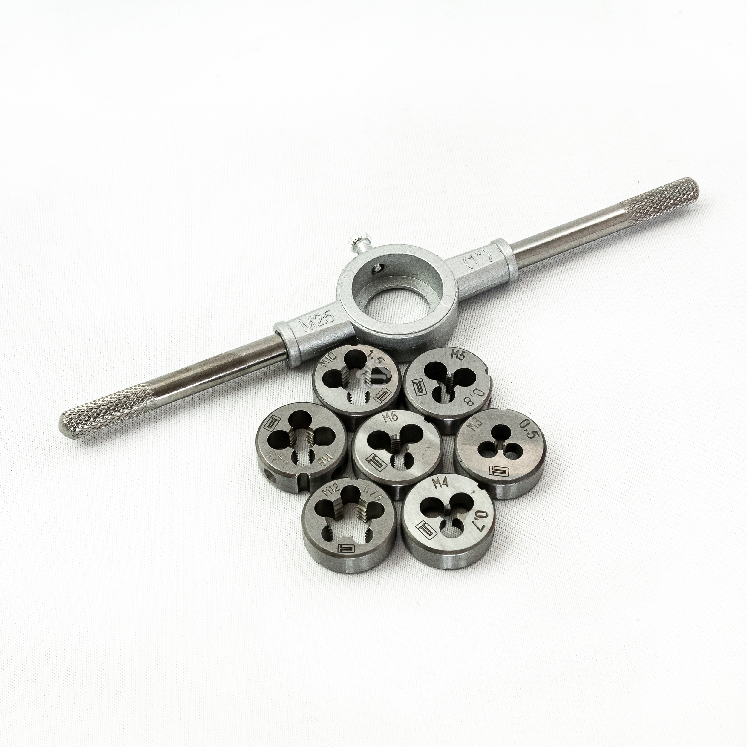 Набор плашек СИБРТЕХ М3-М12,8 предметов77309