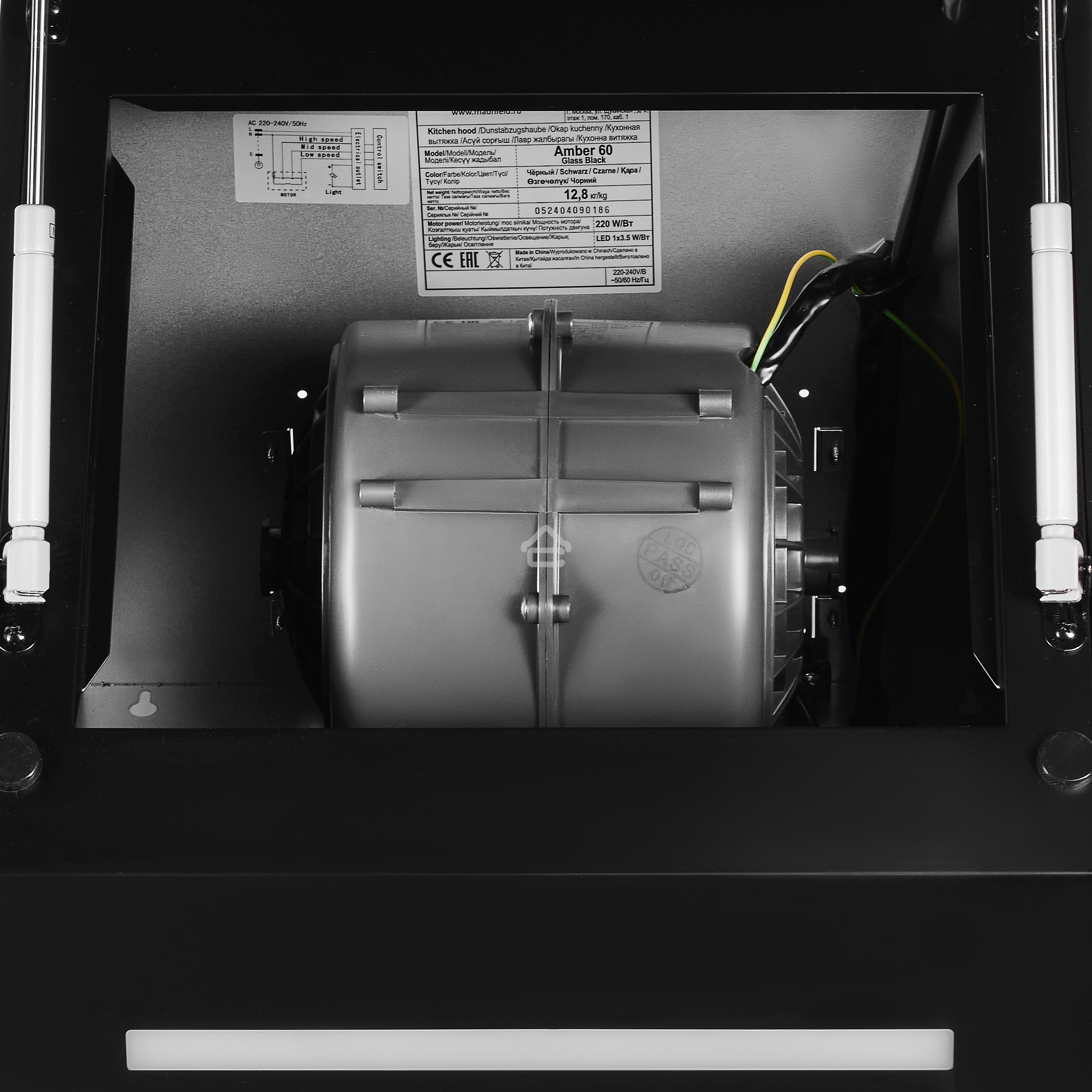 Вытяжка каминная Maunfeld Amber 60 Glass черная, 60 см, 1050 куб. м/ч, 55 дБ