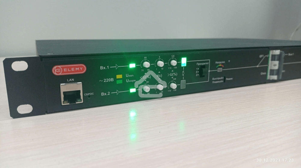 Автоматический ввод резерва Elemy ATS-1203/16/S/E/DO, 1U, 220B, 16A, Ethernet, Digital Output, in (2) C20, out (1) C19 (6) C13