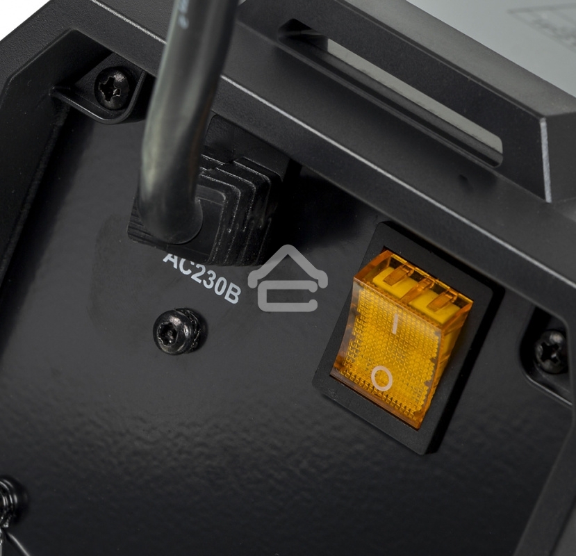 Сварочный аппарат Ресанта САИ-250Т LUX инвертор ММА DC 9.5кВт