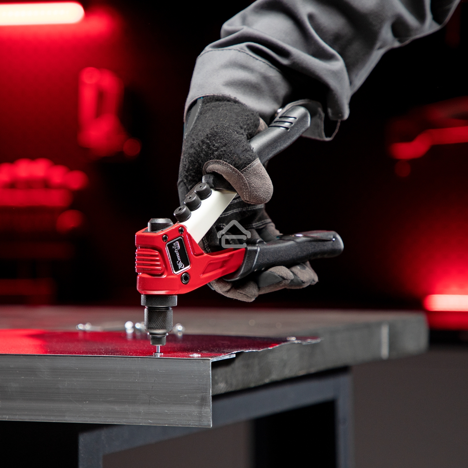 Заклепочник ручной Matrix, литой, 200 мм, заклепки 2,4-3,2-4,0-4,8 мм, PRO