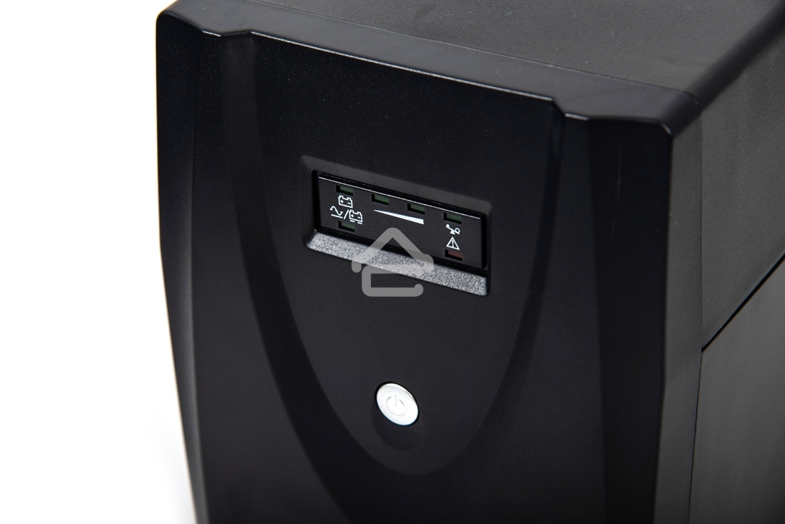 Источник бесперебойного питания RAPAN-UPS 2000 220В 2000В.А/1200Вт меандр АКБ 2х7А.ч интерактивный Бастион 735