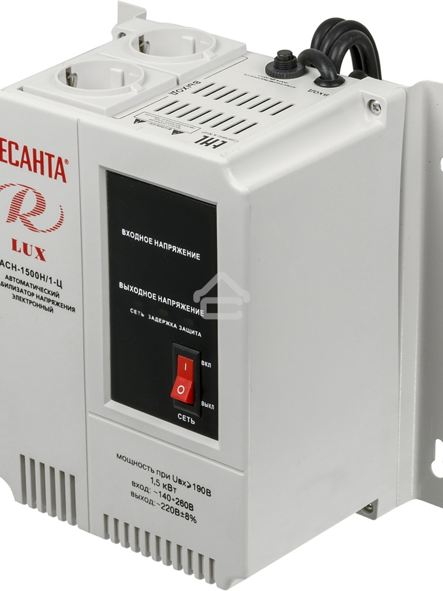 Стабилизаторы напряжения Ресанта АСН-1 500 Н/1-Ц 63/6/20 Стабилизатор Lux {220В±8%, Габариты 206х133х230, Вес 4,5кг}
