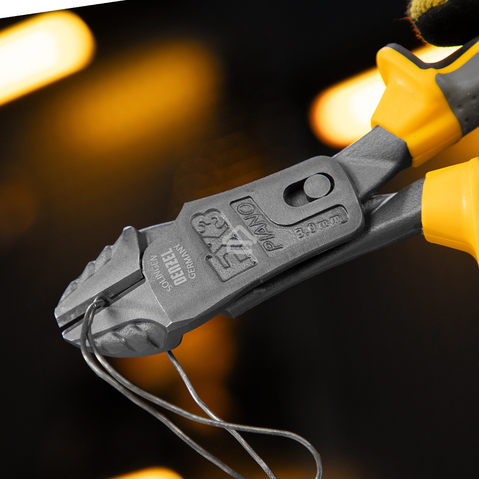 Бокорезы Denzel 215 мм, усиленные, трехкомпонентные рукоятки