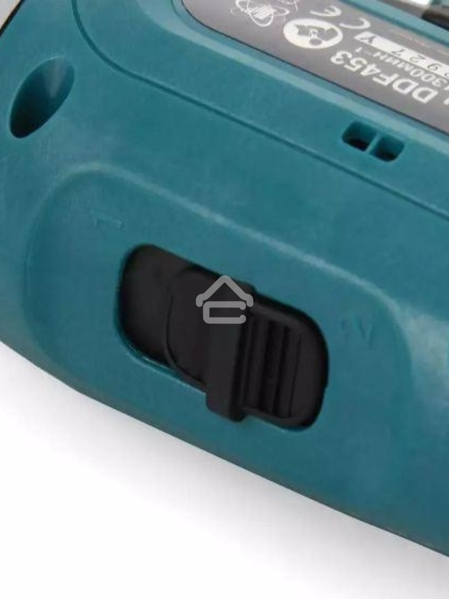 Дрель-шуруповерт Makita DDF453RFE, Аккумуляторная, 18В, 2 АКБ, Кейс