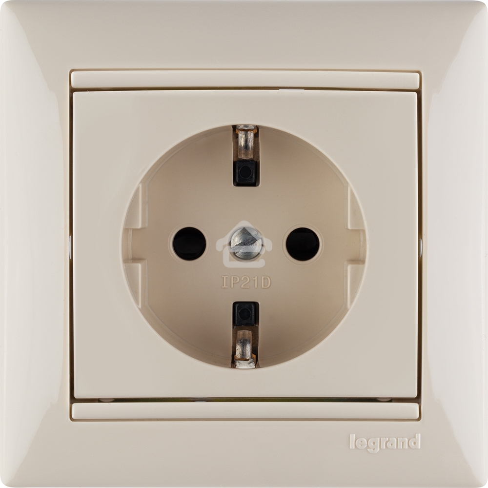 Розетка Legrand 774321 2К+3 со шторками, слон. кость Valena