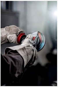 Шлифовальные машины Metabo WEV 17-125 Quick {600516000 шлифмашина угловая {1700вт,эл-ка,колесико}