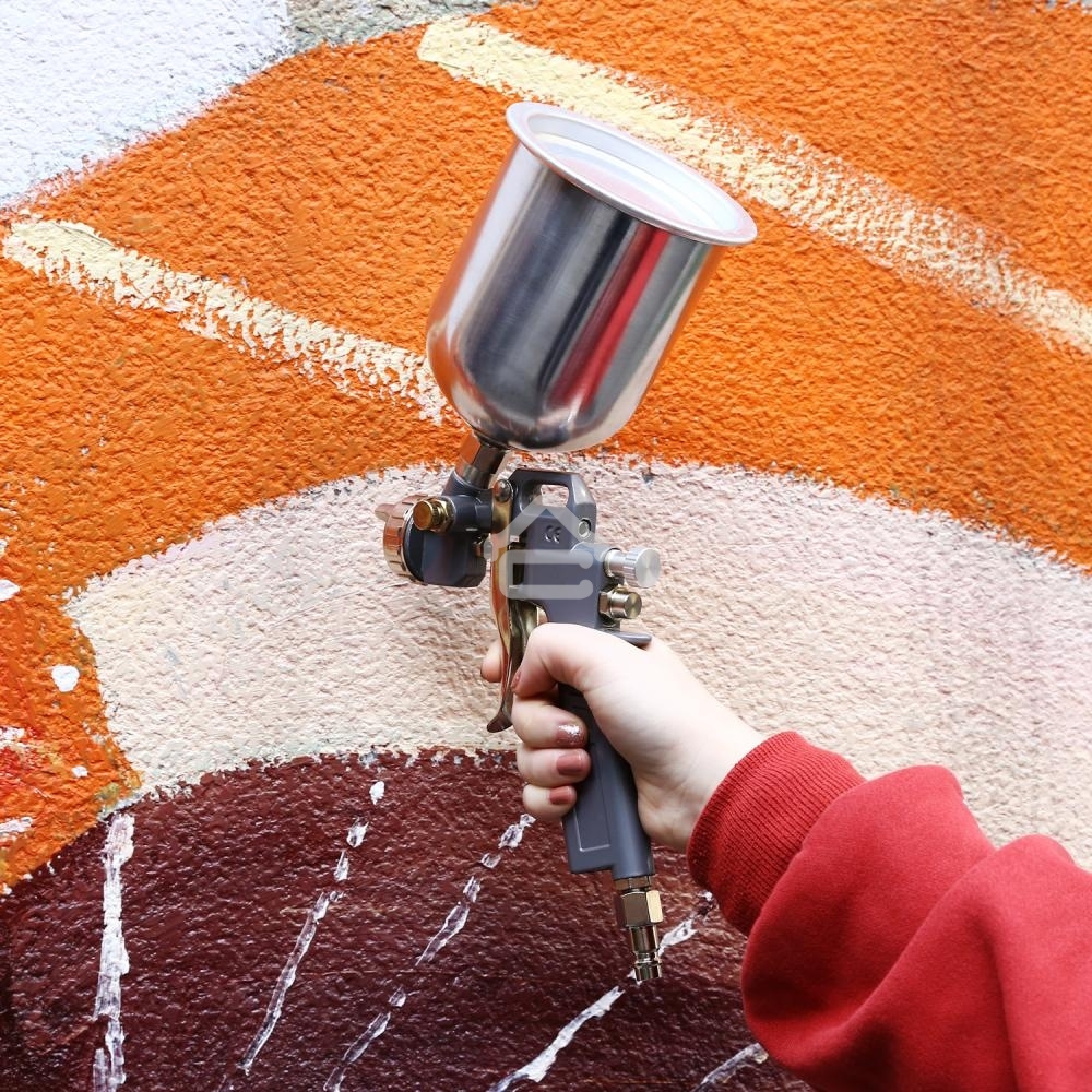 Краскопульт пневматический с верхним бачком DEKO DKSG01 500 мл, металл 018-1100