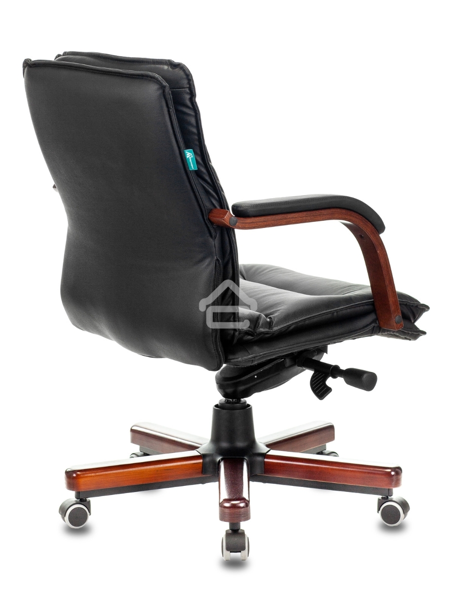 Кресло руководителя Бюрократ T-9927WALNUT-LOW/BL черный, кожа, низкая спинка, крестовина дерево