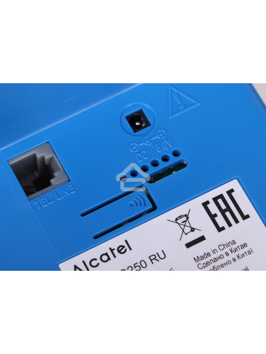 Радиотелефон ALCATEL S250 RU белый