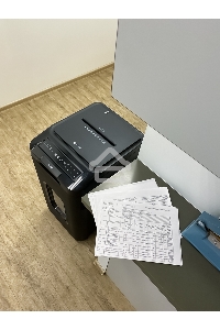 Шредер Heleos АП55-4 черный с автоподачей (секр.P-4) фрагменты 400лист. 55лтр. скрепки скобы пл.карты