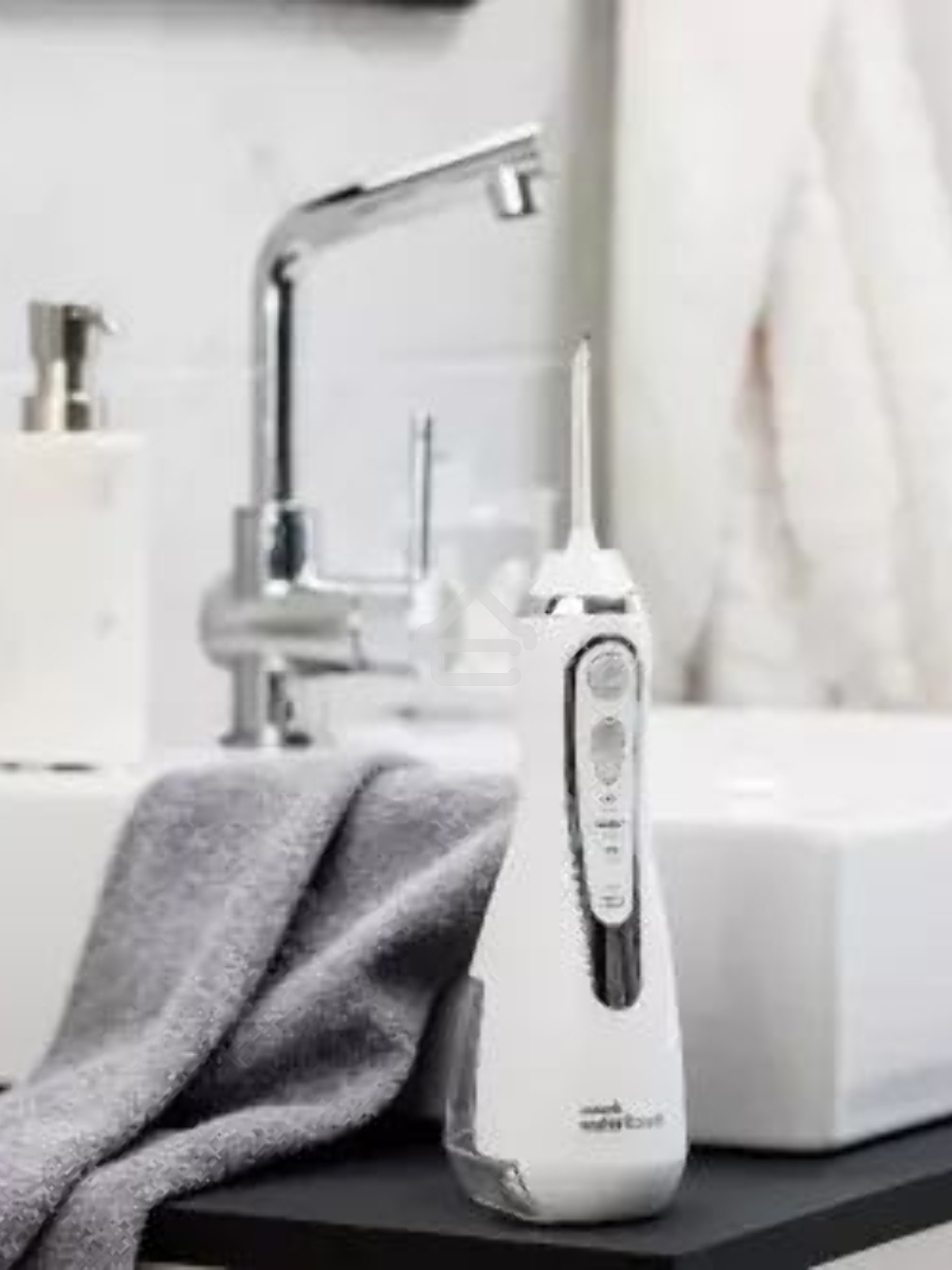 Ирригатор Waterpik WP-560ЕU белый
