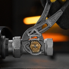 Клещи переставные Denzel обливные рукоятки, 180 мм