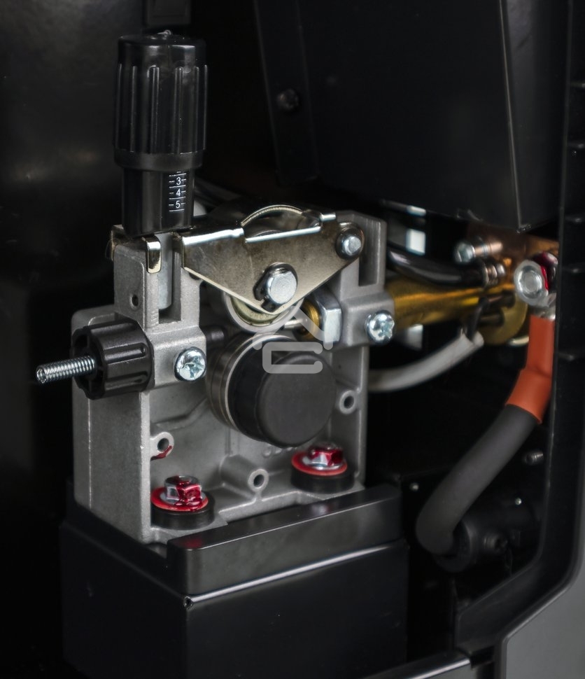 Сварочный полуавтомат Ресанта САИПА-200ПРОФ (MIG/MAG)