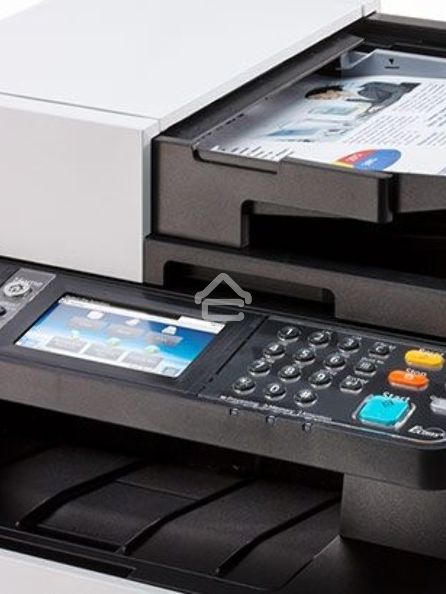 МФУ лазерный Kyocera M5526cdw (1102R73NL0\1102R73NL1), A4, цветной, печ. до 26 стр/мин., скан. до 30 стр/мин. (ч/б) 23 стр/мин. (цвет), 1200 x 1200 dpi (печать) 600x600dpi (скан.), USB, RJ-45, Wi-Fi, Air Print, Mopria