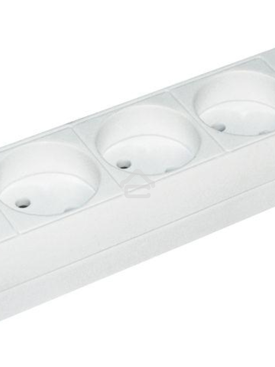 Удлинитель Iek WYP10-06-04-01-N белый, 1,5 м, 4 евророзетки, 2200 Вт