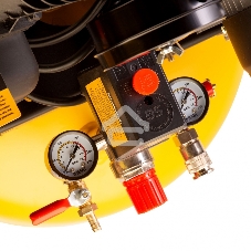 Компрессор воздушный рем. привод BCV2200/100V, 2,3 кВт, 100 литров, 440 л/мин Denzel