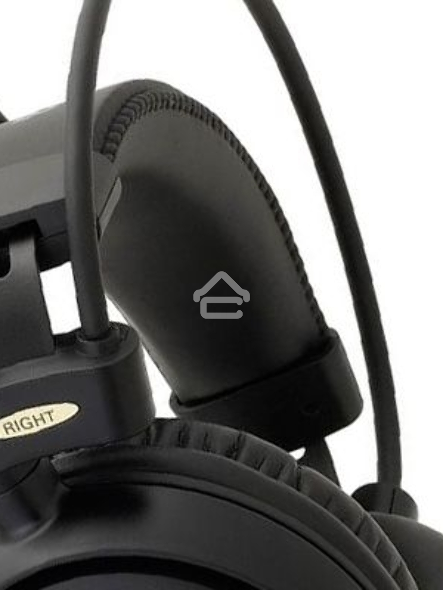Наушники AUDIO-TECHNICA ATH-AVC500 , дуговое крепление, част. диапазон: 10-25000Гц, макс. входн. мощность 1800мВт, чувствит. 106дБ/мВт, сопростивление 40Ом, диаметр мембраны 53мм, шнур 3м, штекер 3,5мм, в комплекте адаптер на 6,3мм