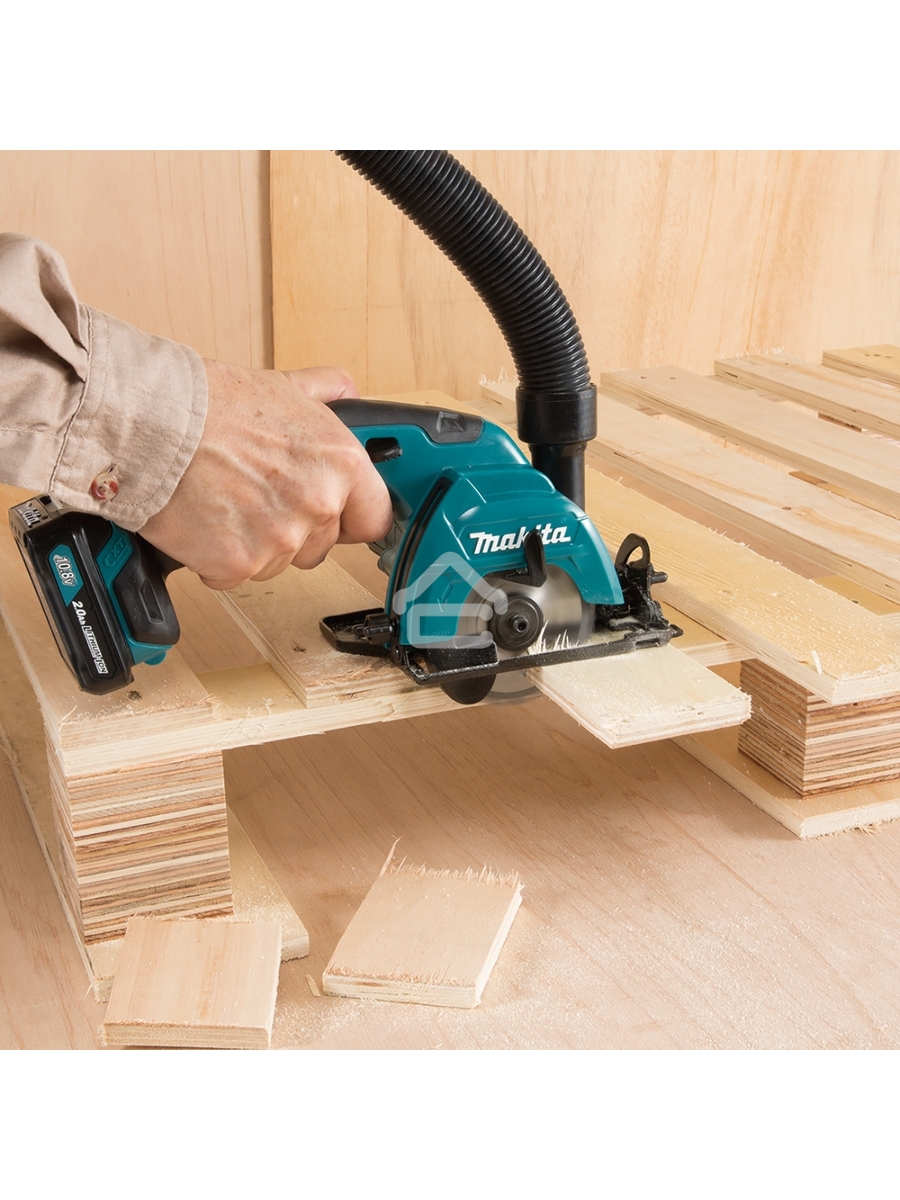 Пила циркулярная MAKITA HS301DWAE10.8В 2х2Ач Li-ion 1500об\м диск-ф85мм рез-25.5мм 1.6кг чем