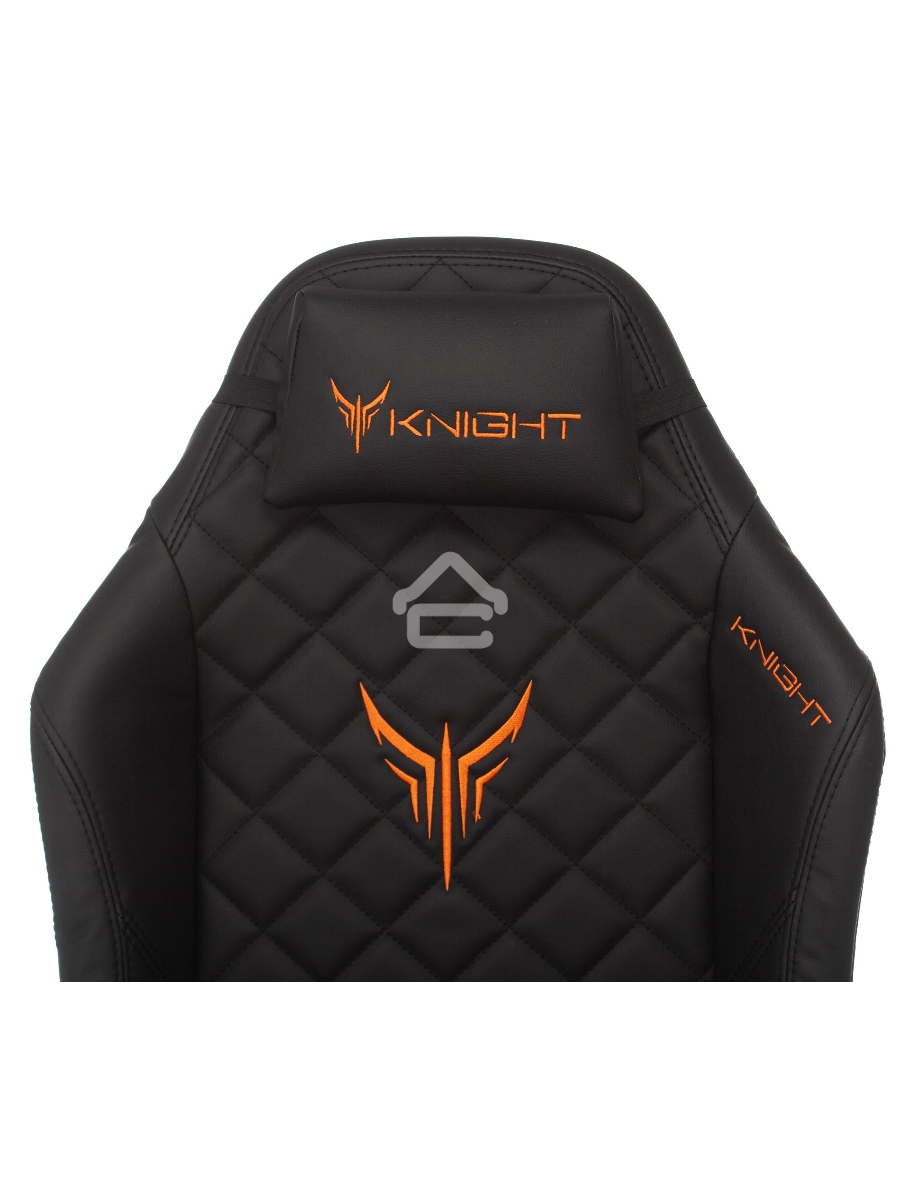 Кресло игровое Knight RAMPART черный, ромбик, эко.кожа, с подголов. крестовина металл