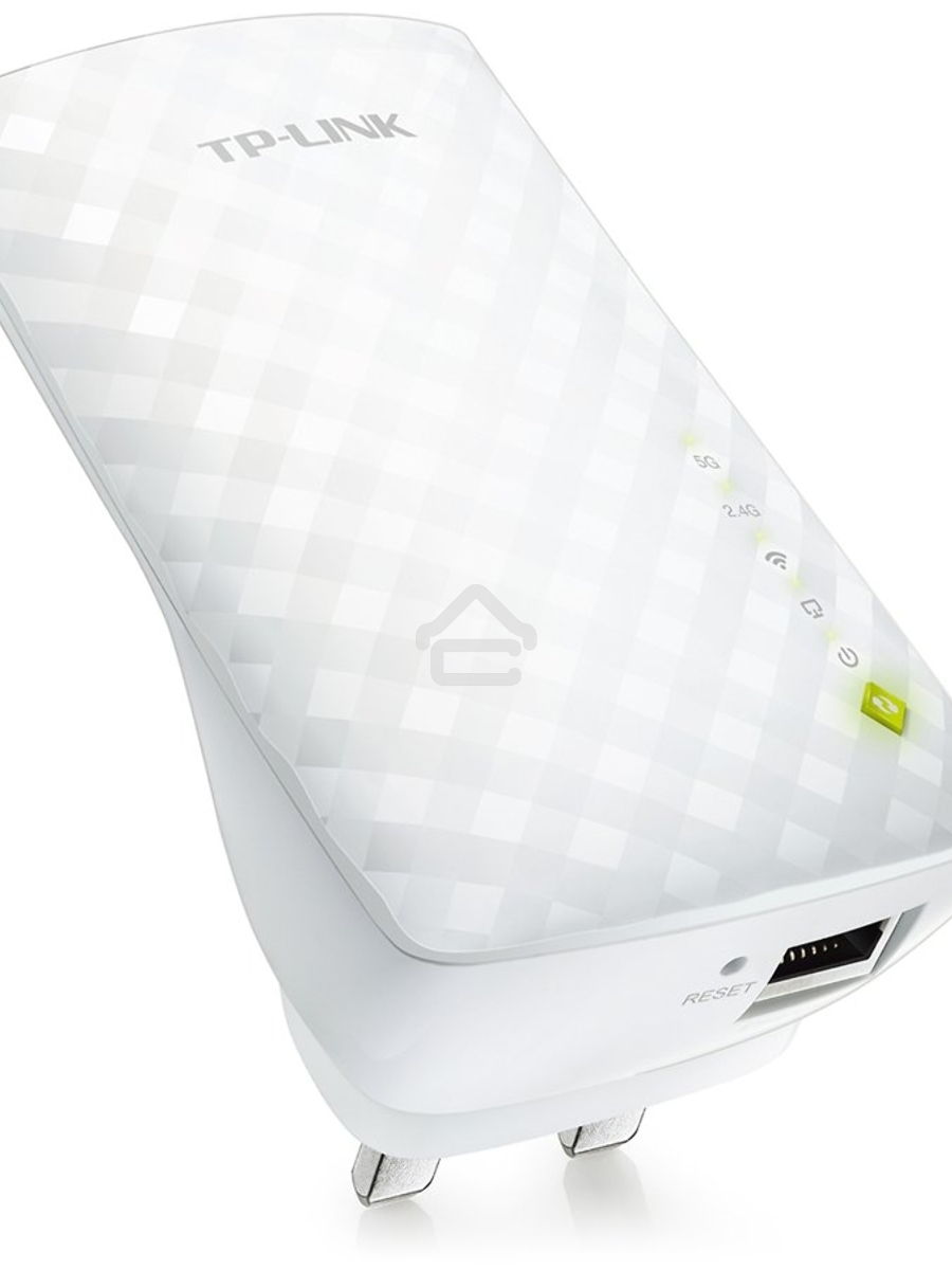 Повторитель беспроводного сигнала TP-Link SOHO RE200 10/100BASE-TX/Wi-Fi белый поставляется без кабеля RJ-45