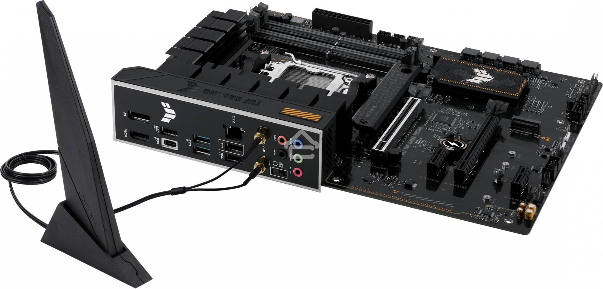 Материнская плата ASUS TUF GAMING A620-PRO WIFI, AM5, AMD A620, 4xDDR5, 4xSATA, 2xM.2, 1xPCI-E 4.0 x16, 1xPCI-E 3.0 x16, 2xPCI-E x1, 1xHDMI, 1xDP, 1x 2.5Gb LAN, 3xUSB-A 2.0, 2xUSB-A 3.2 Gen 2, 1xUSB-C 3.2 Gen 1, 5x3.5 мм, 7.1, ATX