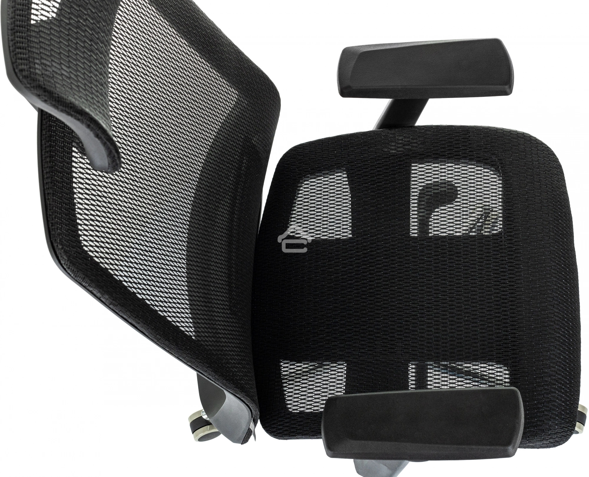 Кресло руководителя Бюрократ MC-912-H черный, сетка с подголов. крестов. металл хром