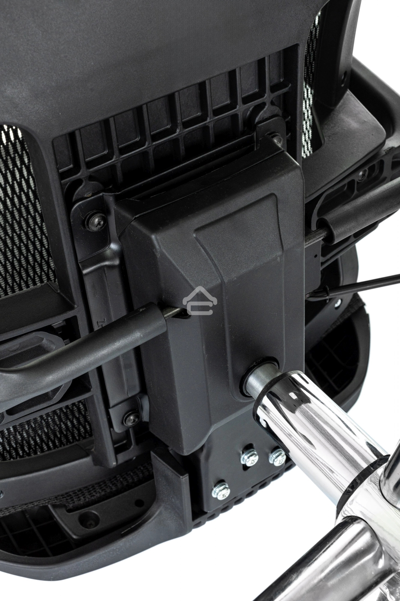 Кресло руководителя Бюрократ MC-912-H черный, сетка с подголов. крестов. металл хром