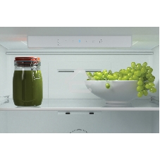 Холодильник Candy CCRN 6180S серебро двухкамерный 227/106л морозилка снизу, No Frost