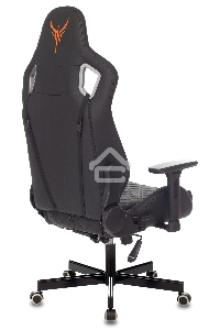Кресло игровое Knight OUTRIDER черный, ромбик, эко.кожа, с подголов. крестовина металл