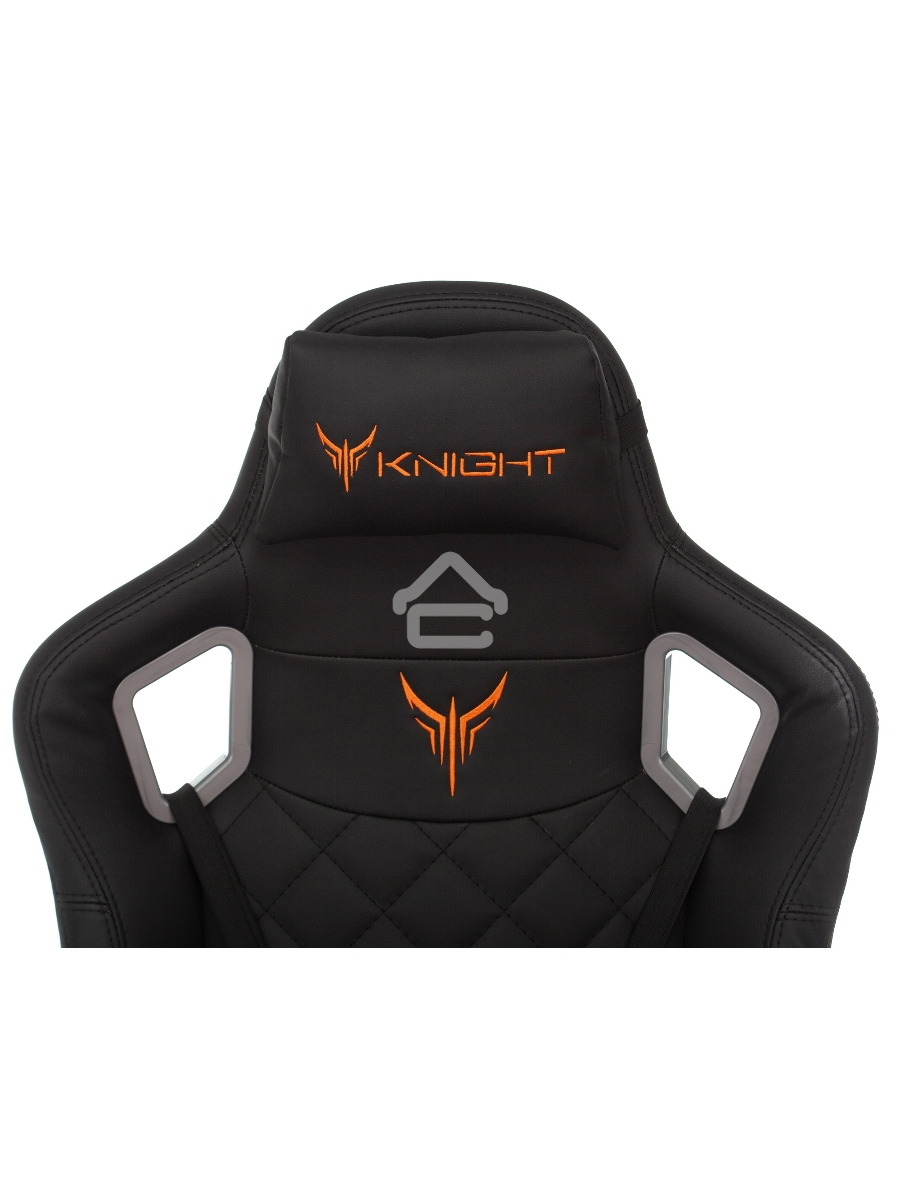 Кресло игровое Knight OUTRIDER черный, ромбик, эко.кожа, с подголов. крестовина металл