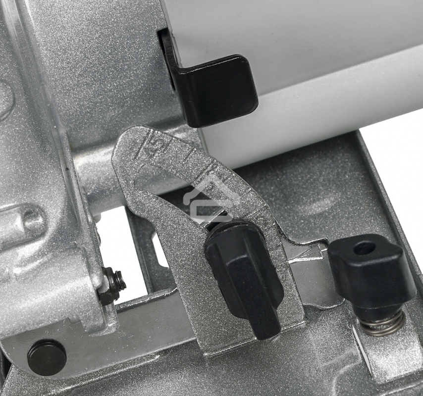 Циркулярная пила (дисковая) Ресанта ДП-165/1300 1300Вт (ручная)