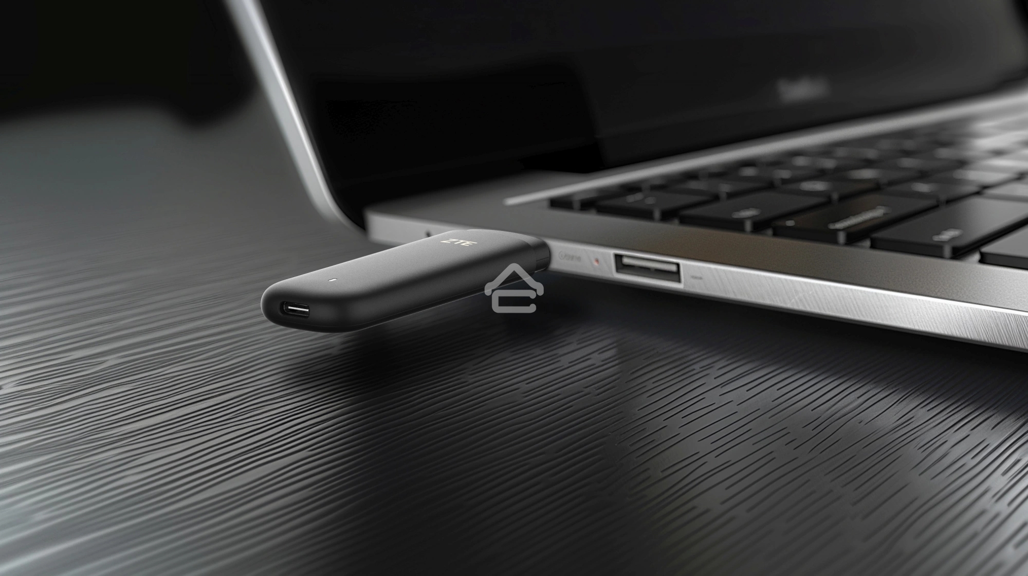 Модем 3G/4G ZTE F30Pro USB Wi-Fi VPN Firewall +Router внешний черный