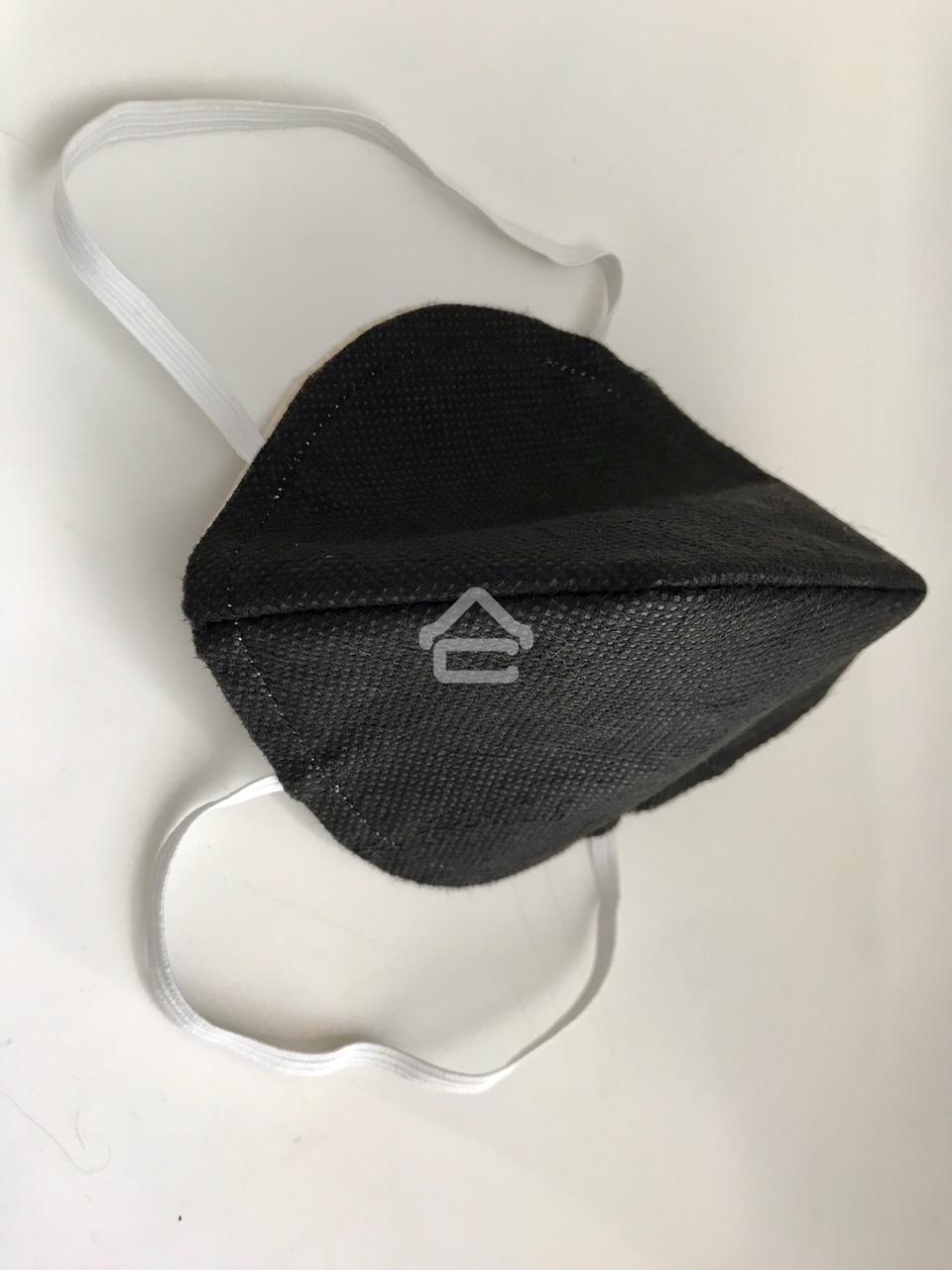 Полумаска респираторного типа, не является медицинской защитной маской и не является хирургической маской. Нестерильна