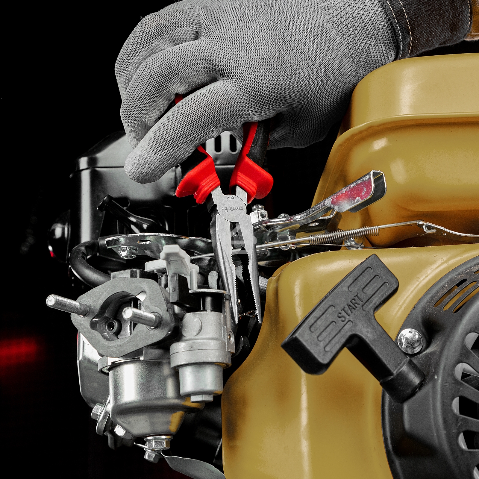 Длинногубцы прямые, 160 мм, хром-ванадий, двухкомпонентные рукоятки Matrix