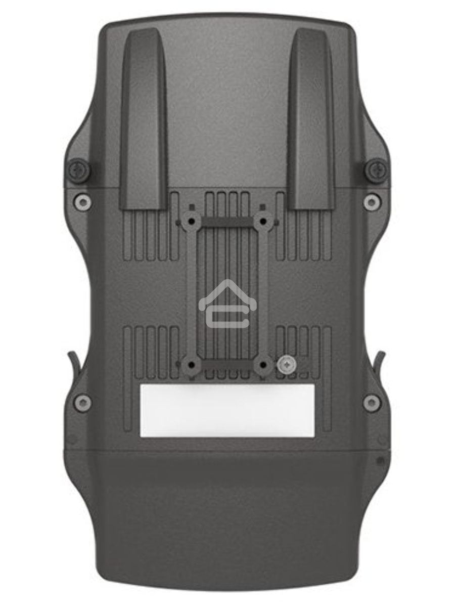 Точка доступа MikroTik RB921UAGS-5SHPacD-NM NetMETAL 5 (720MHz CPU, 128MB RAM, 1xGigabit LAN, 1xSFP cage, 1xUSB, built-in 5Ghz 802.11ac 2x2 dual chain Super High Power wireless with two RP-SMA connectors, RouterOS 