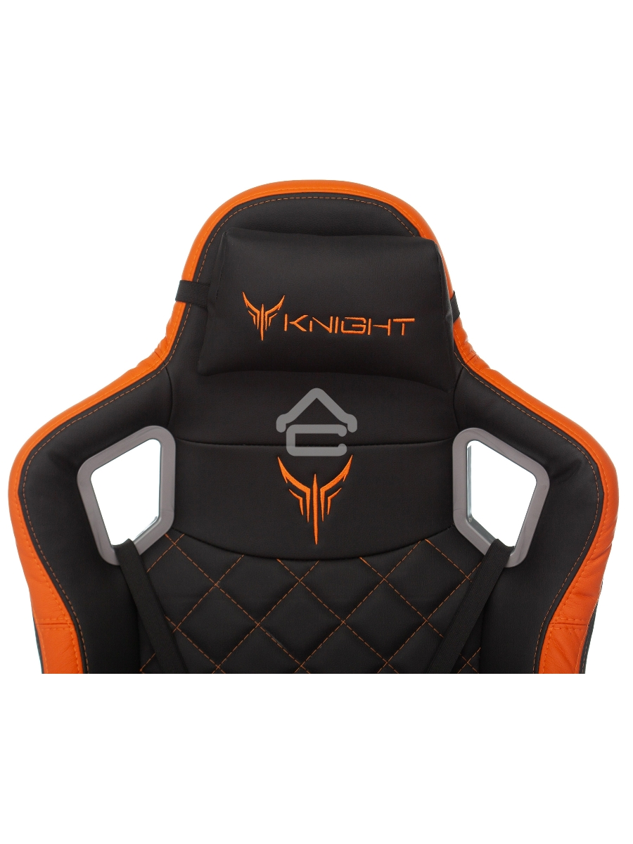 Кресло игровое Knight OUTRIDER черный/оранжевый ромбик эко.кожа с подголов. крестовина металл